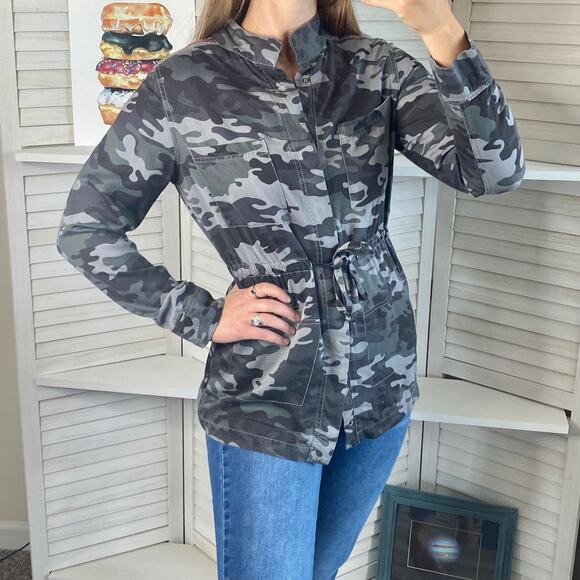 Knox Rose green camo jacket - Picture 2 of 9